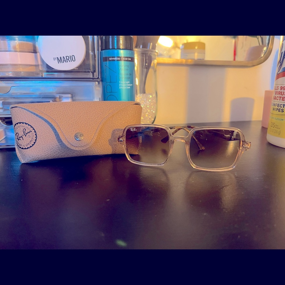 RayBan Square II